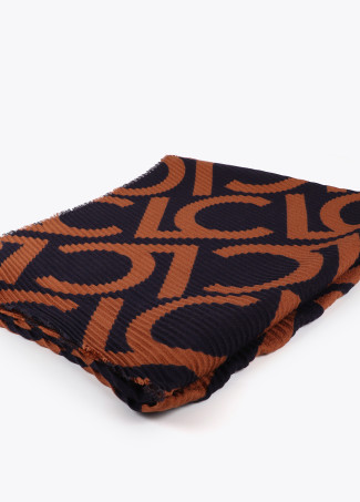 Two-tone pleated LC scarf