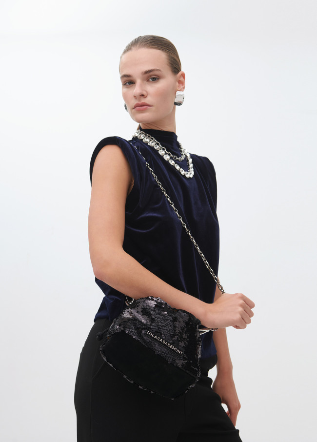 Matte sequinned bucket bag