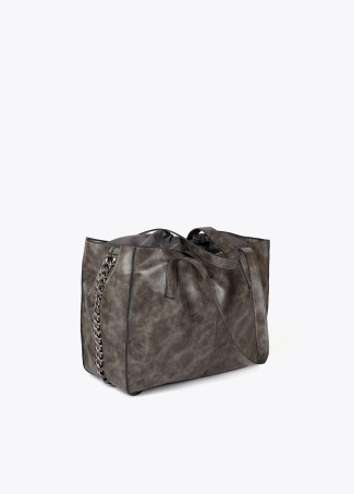 Borsa shopper effetto pelle invecchiata con dettaglio catena