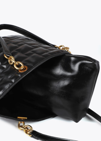 Quilted tote bag with contrast chain and faux leather strap