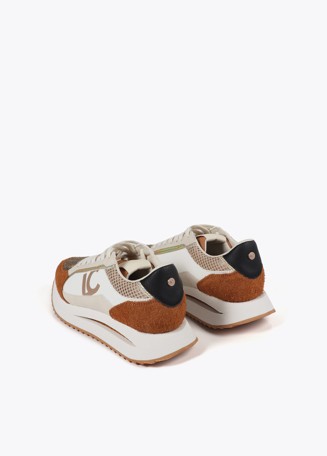 Trainers with sole in different textures and...
