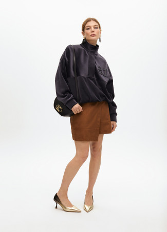 Embroidered 1981 corduroy-effect sweatshirt