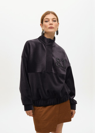 Embroidered 1981 corduroy-effect sweatshirt