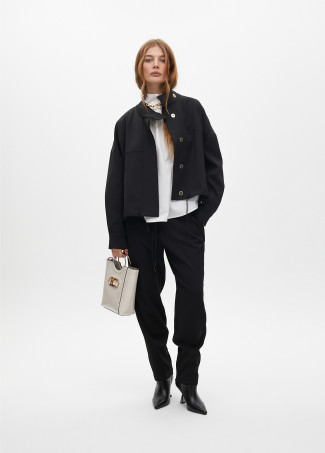 Pantalón jogger detalle cordón