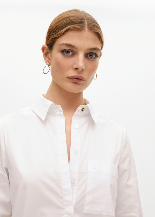 Camicia Popeline Oversize con Dettagli Bottoni