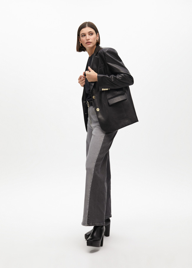 Camiseta detalle pedrería