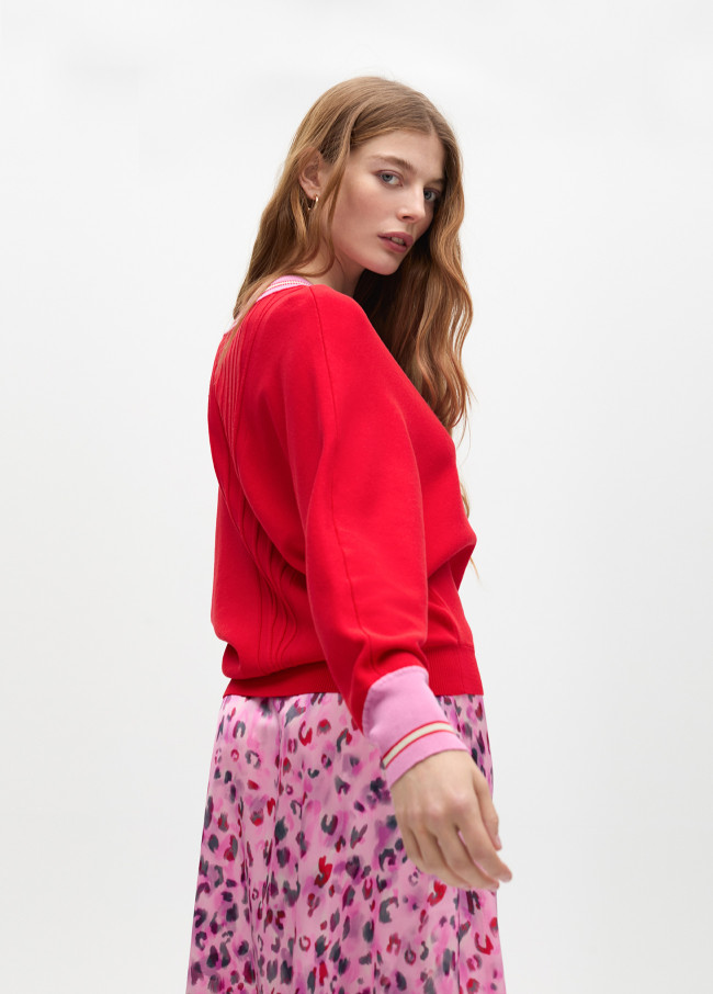 Maglione scollo a V con bordo a contrasto