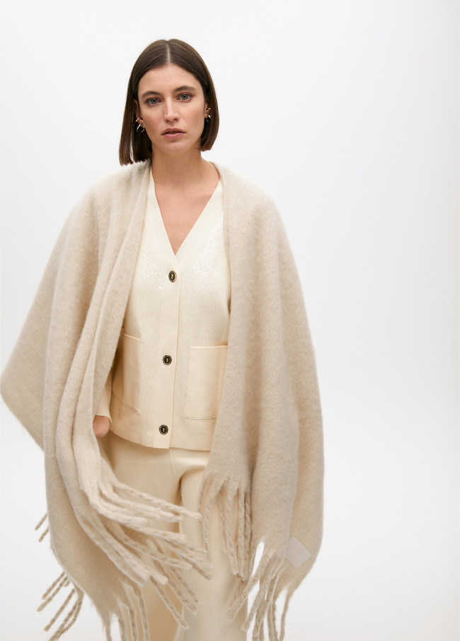 Knit cardigan with sequin details