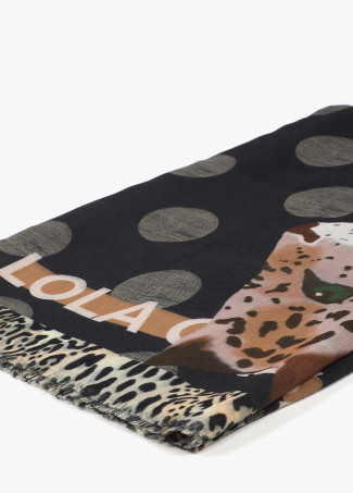 Scarf with polka dots and tiger print