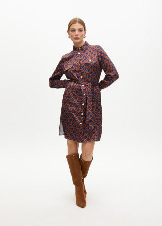 Vestido Curto Estampado com Detalhe de Bolsos