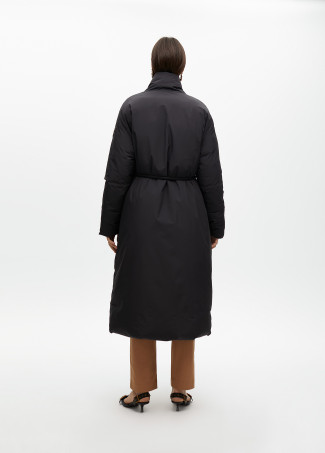 Abrigo acolchado cuello envolvente