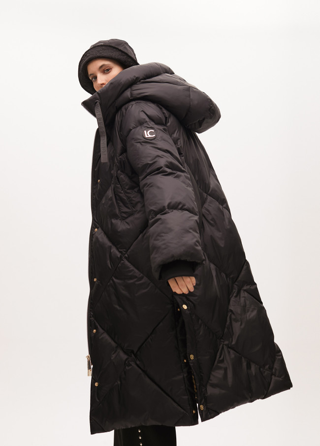 Anorak plumas capucha