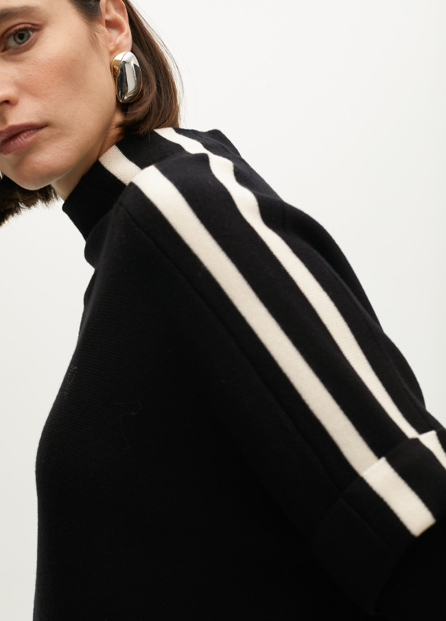 Jersey manga contrastes