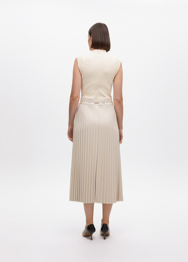 Vestido midi falda plisada