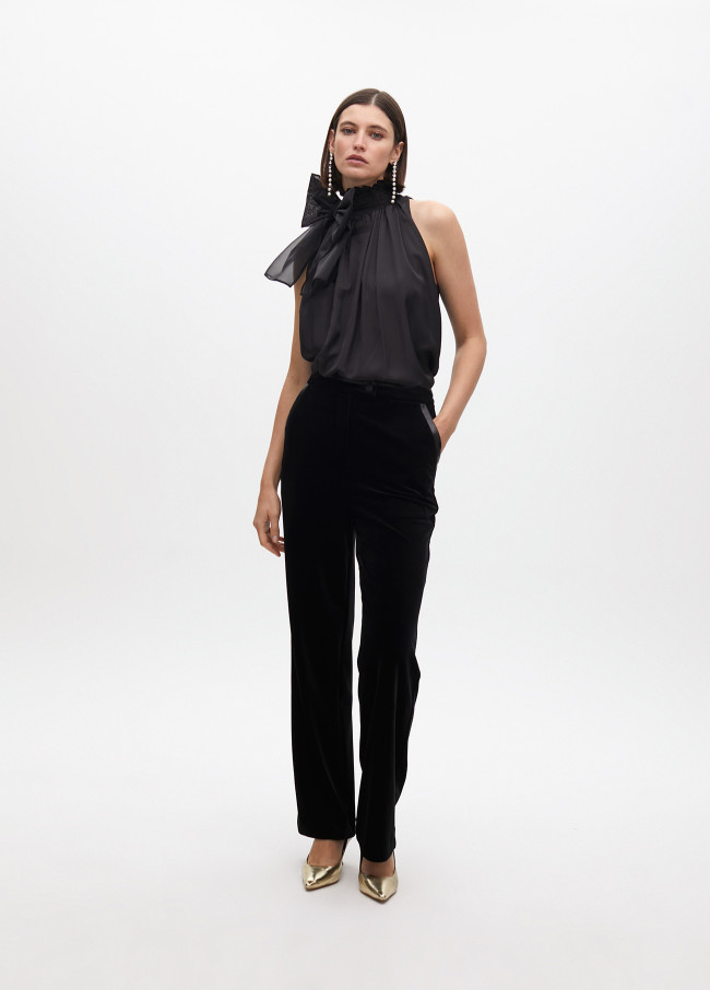 Pantalon droit en velours avec détails en...