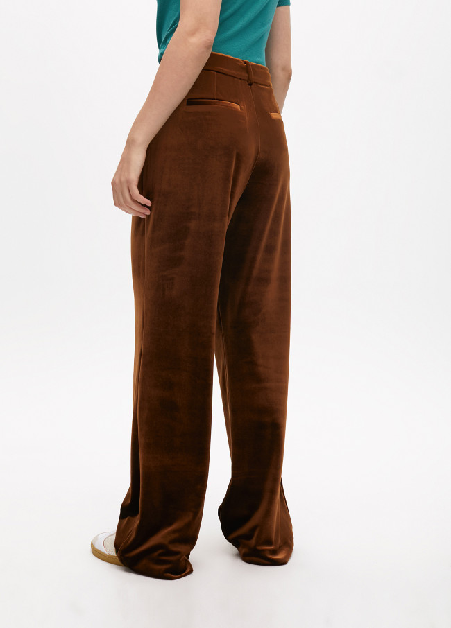 Wide-leg velvet trousers with side stripe