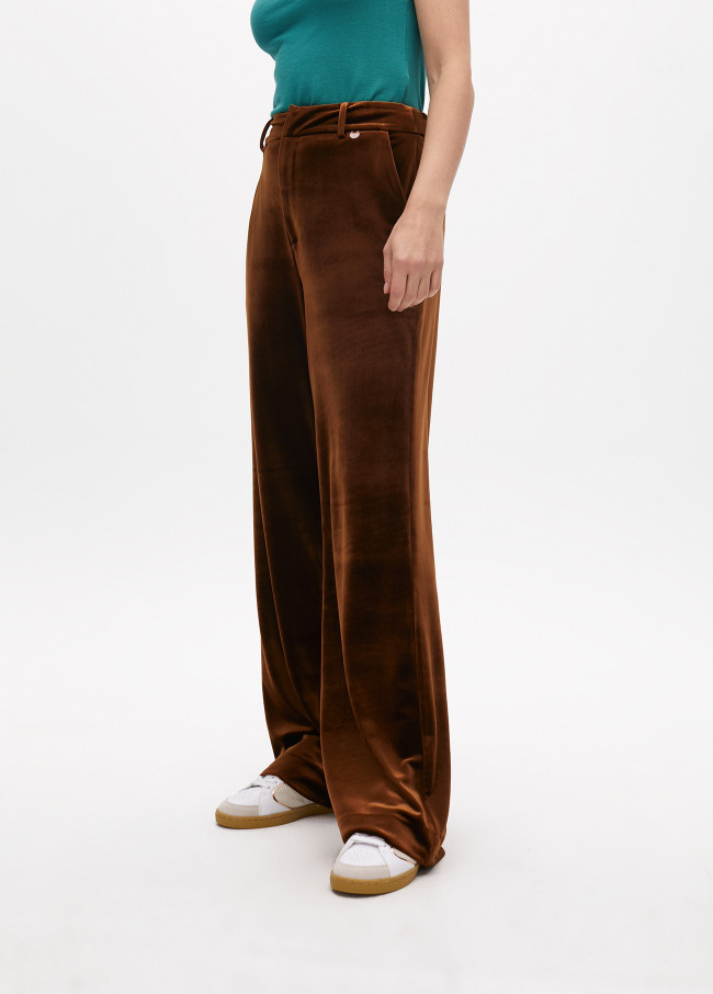 Wide-leg velvet trousers with side stripe