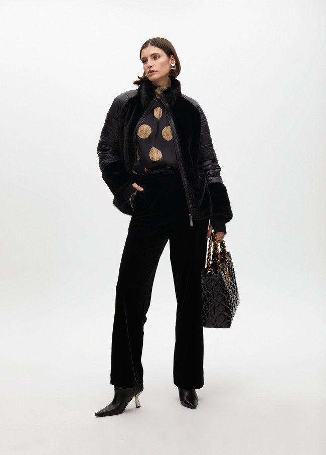 Shirt with puff sleeves and polka dot details