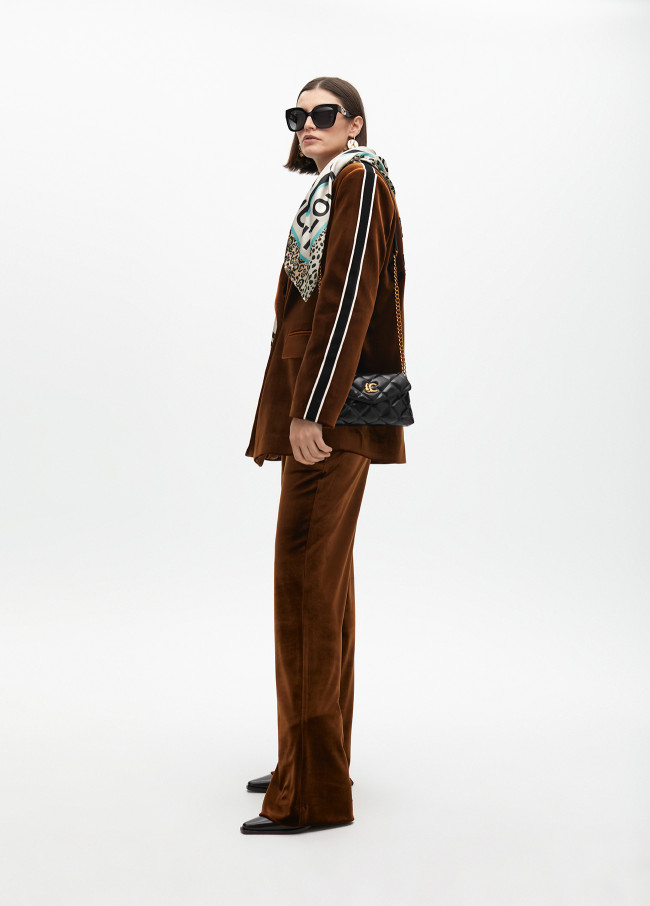 Velvet blazer with sleeve detail