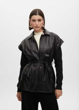 Colete Detalhe Cinto