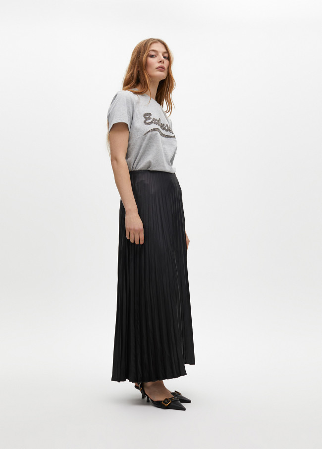 Pleated waxed-effect skirt