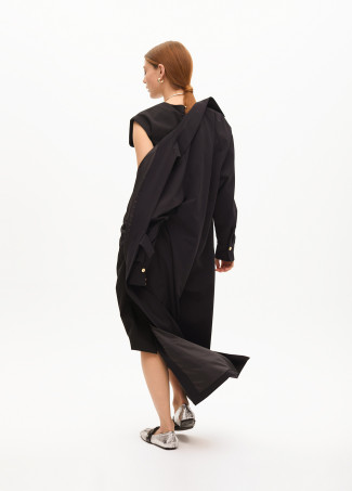 Trench en tissu technique avec ceinture