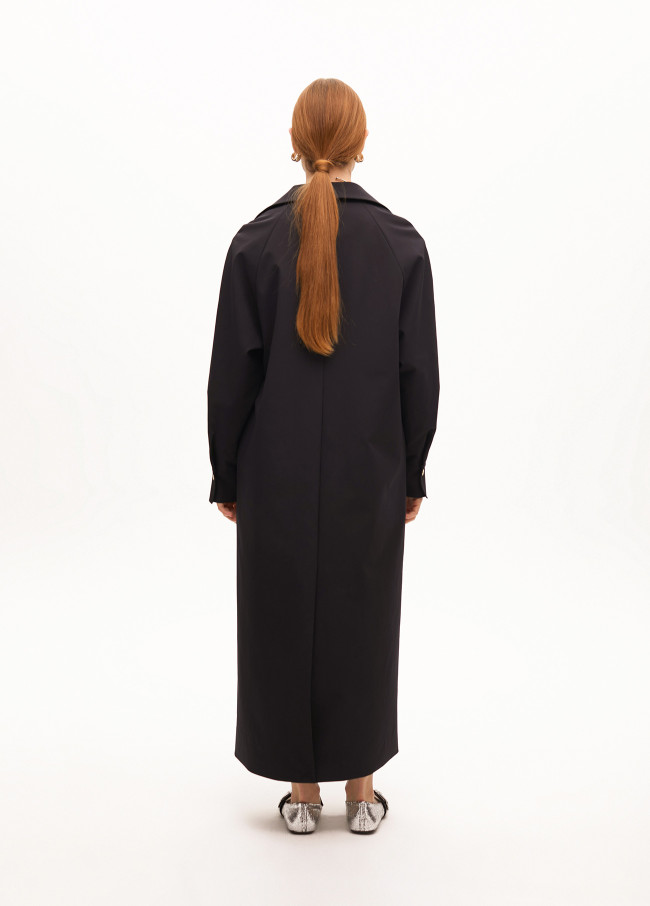 Trench en tissu technique avec ceinture