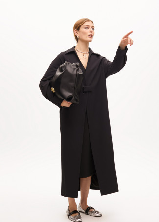 Trench en tissu technique avec ceinture