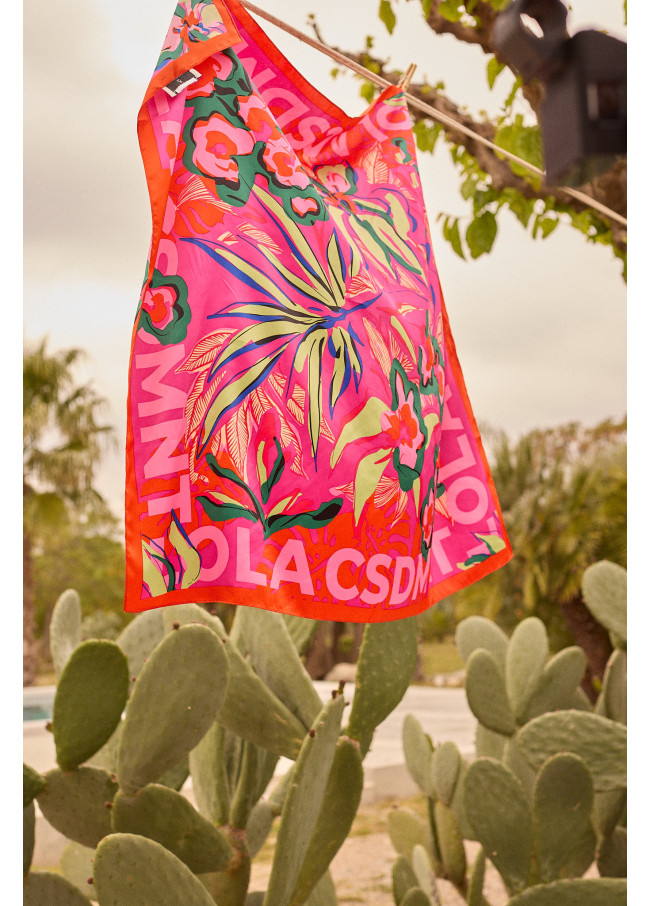 Pañuelo satinado flores tropicales