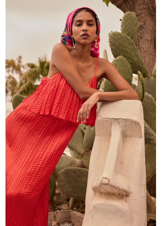 Vestido midi con volante