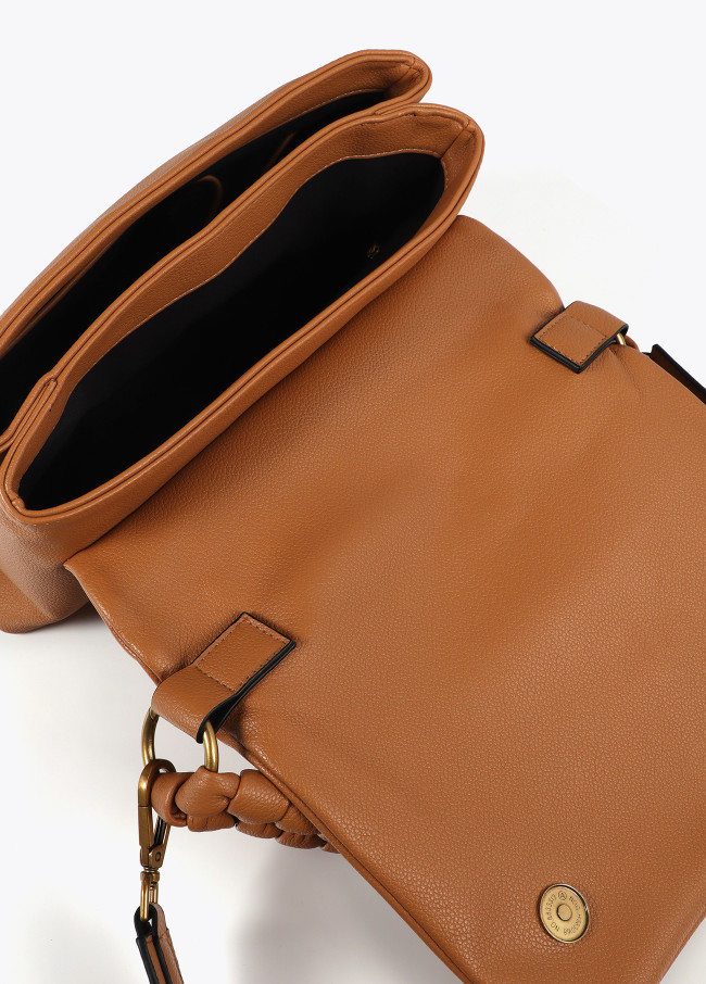 Bandolera con solapa y logo LC leopardo