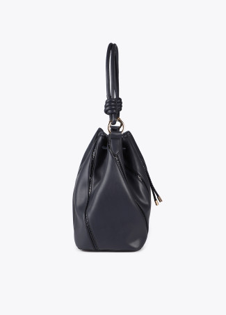 Bolso Judas con detalles efecto serpiente