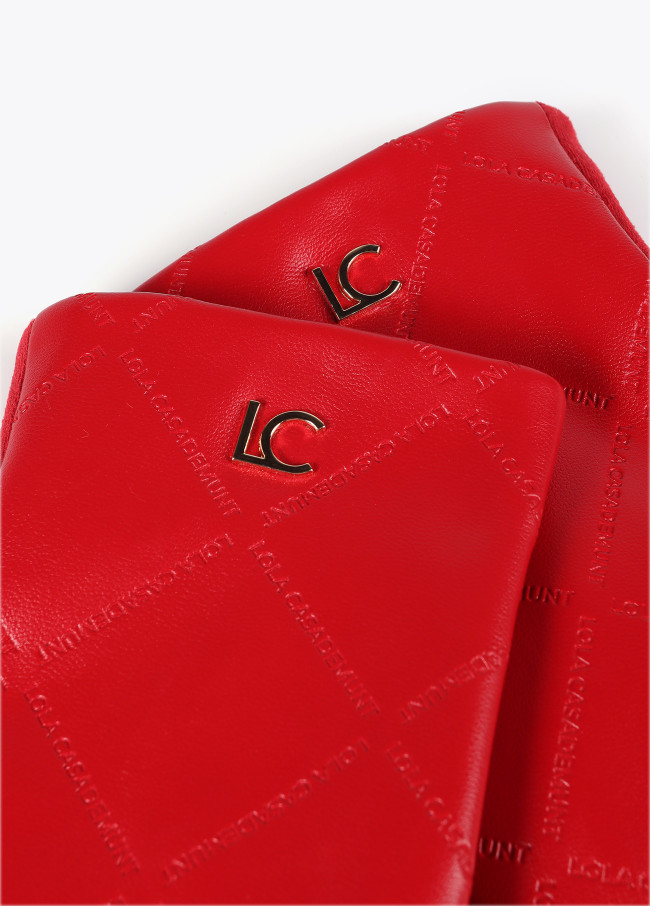 Guante logo cruzado en cuadricula