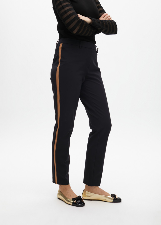Basic trousers with contrast side stripe
