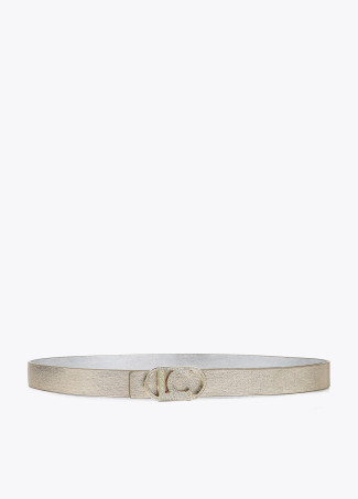 Pack of reversible metal belts with interchangeable buckle