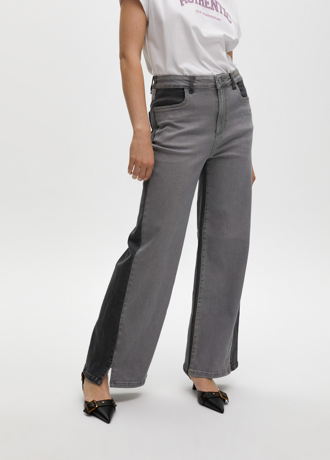 Wide-leg jeans with two-tone contrast details