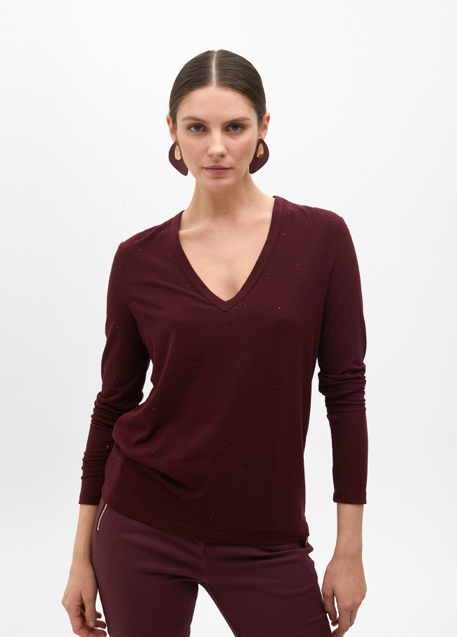 Camiseta de malha decote em V com strass