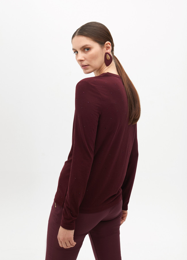 Knit V-neck T-shirt with rhinestone details