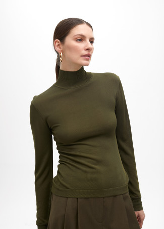 High neck sweater