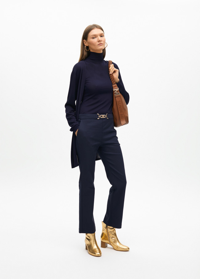 Langer Cardigan mit Seitenschlitzen