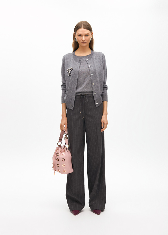 Cardigan efecto dos piezas con joya lazo