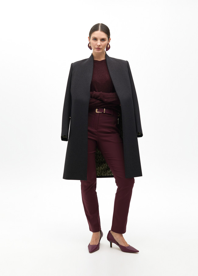 Suéter com lurex gola redonda