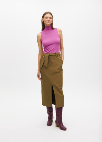 Sleeveless high neck knit top