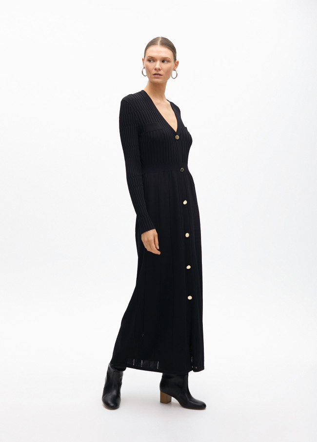 Knit dress with buttons and an A-line skirt