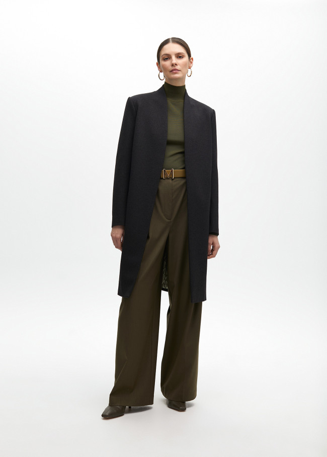 Knitted frock coat with logotyped lining