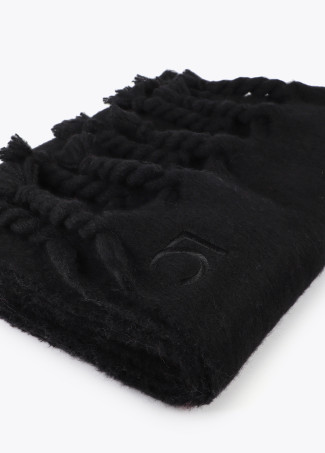 Bufanda Lisa con Flecos Gruesos