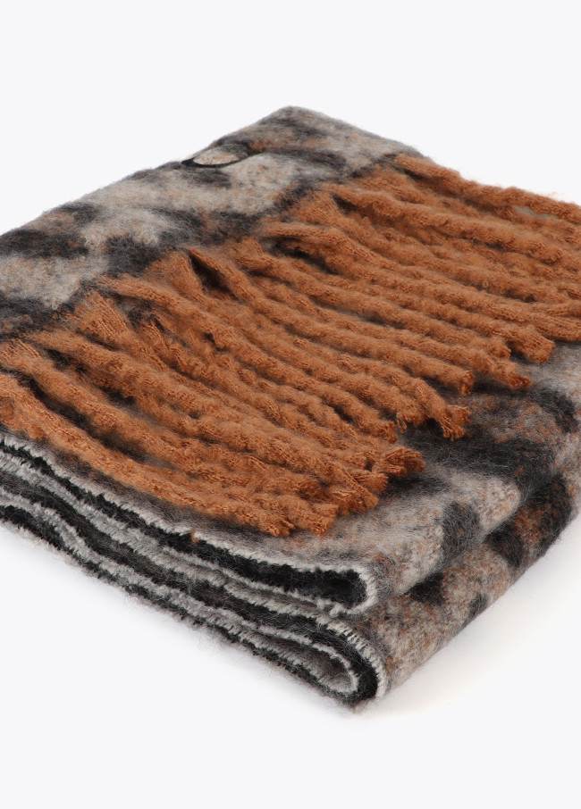 Animal print scarf with fringing