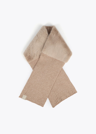 Bufanda de punto y tejido efecto pelo