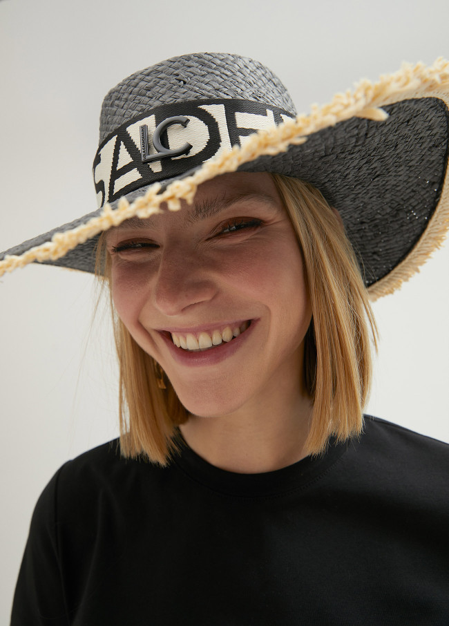 Frayed raffia-effect hat