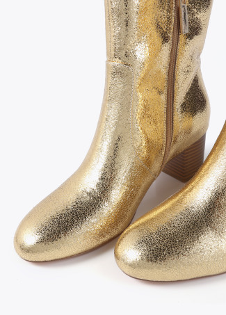 Metallic ankle boots with wood effect heel